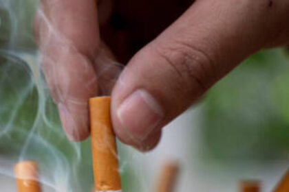 सिगरेट पीने के आदी हैं जानिए :Top 10 Countries with the Highest Cigarette Consumption Rates