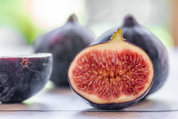 Anjeer Benefits  अंजीर के फायदे और उपयोग सेवन का तरीका